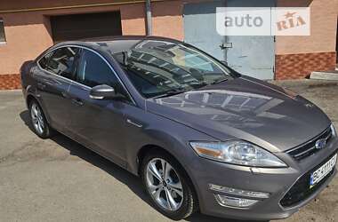 Седан Ford Mondeo 2013 в Львове