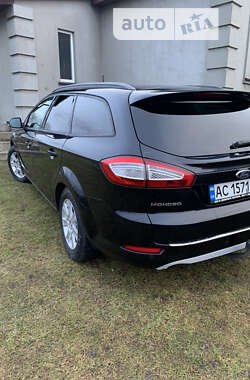 Универсал Ford Mondeo 2012 в Шацке