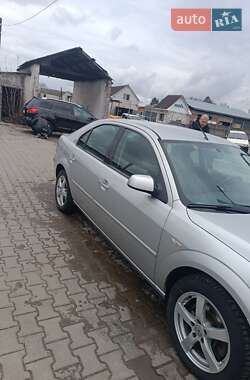 Седан Ford Mondeo 2004 в Одессе