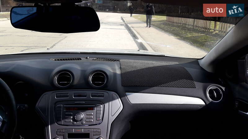 Седан Ford Mondeo 2010 в Києві