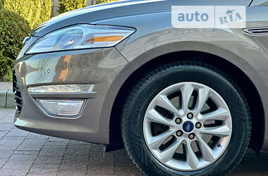 Универсал Ford Mondeo 2013 в 