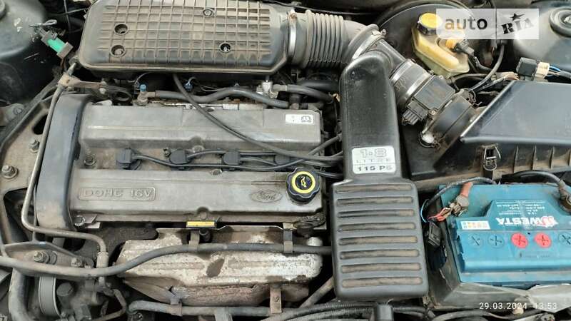Лифтбек Ford Mondeo 1993 в Ужгороде фото 6 Лифтбек Ford Mondeo 1993 в Ужгороде