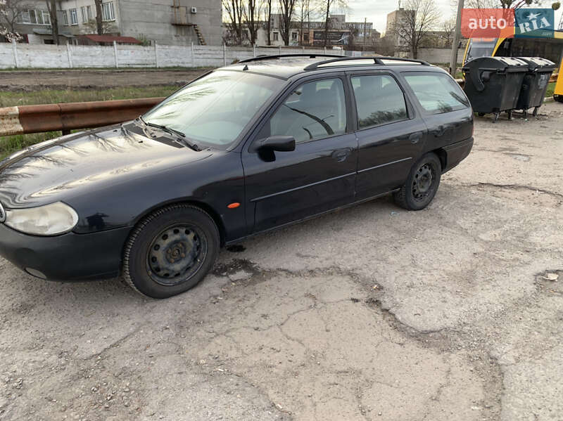 Универсал Ford Mondeo 1999 в Киеве