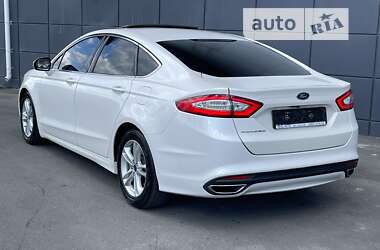 Седан Ford Mondeo 2015 в Одессе