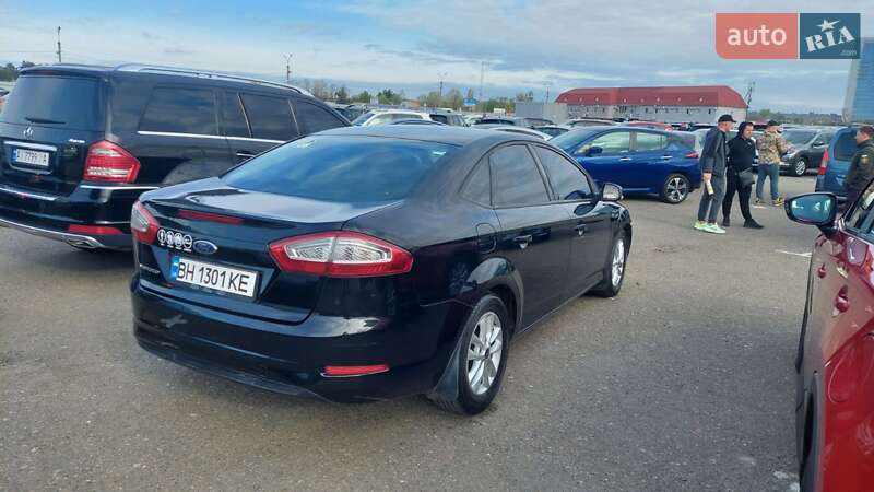 Седан Ford Mondeo 2011 в Києві