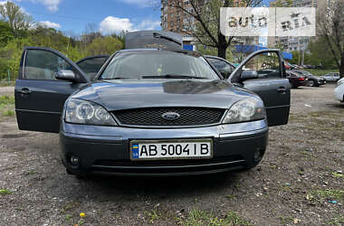Лифтбек Ford Mondeo 2002 в Киеве