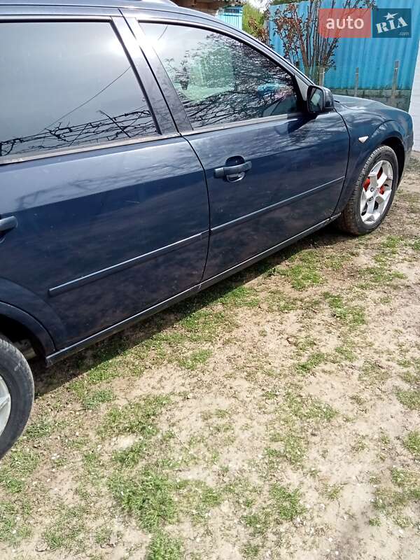 Универсал Ford Mondeo 2004 в Луцке