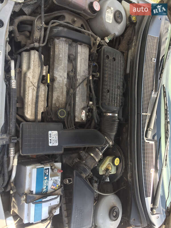 Седан Ford Mondeo 1994 в Одесі фото 8 Седан Ford Mondeo 1994 в Одесі