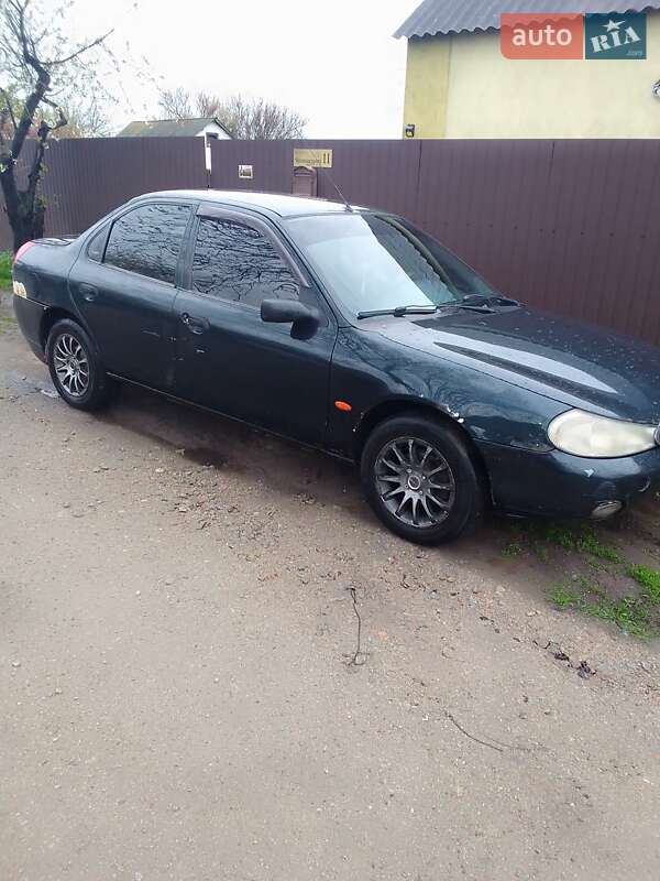 Седан Ford Mondeo 1998 в Яготине