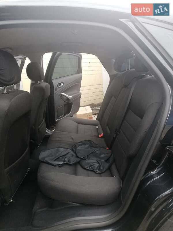 Лифтбек Ford Mondeo 2008 в Киеве