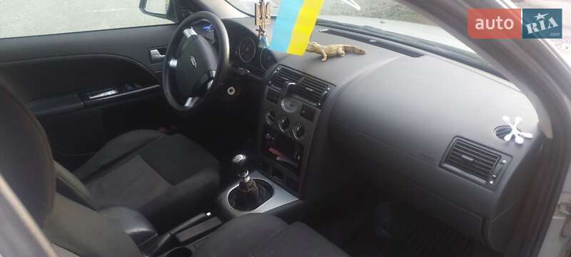 Універсал Ford Mondeo 2002 в Івано-Франківську фото 12 Універсал Ford Mondeo 2002 в Івано-Франківську