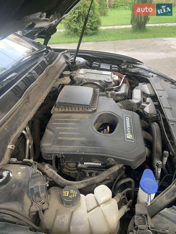 Седан Ford Mondeo 2016 в Киеве