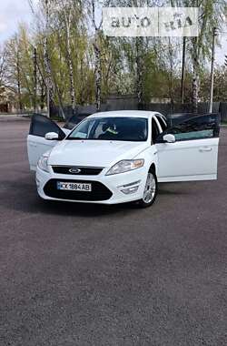 Седан Ford Mondeo 2012 в Первомайске