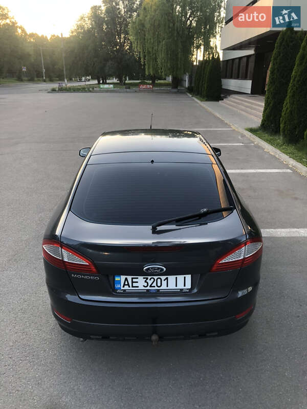 Седан Ford Mondeo 2007 в Днепре