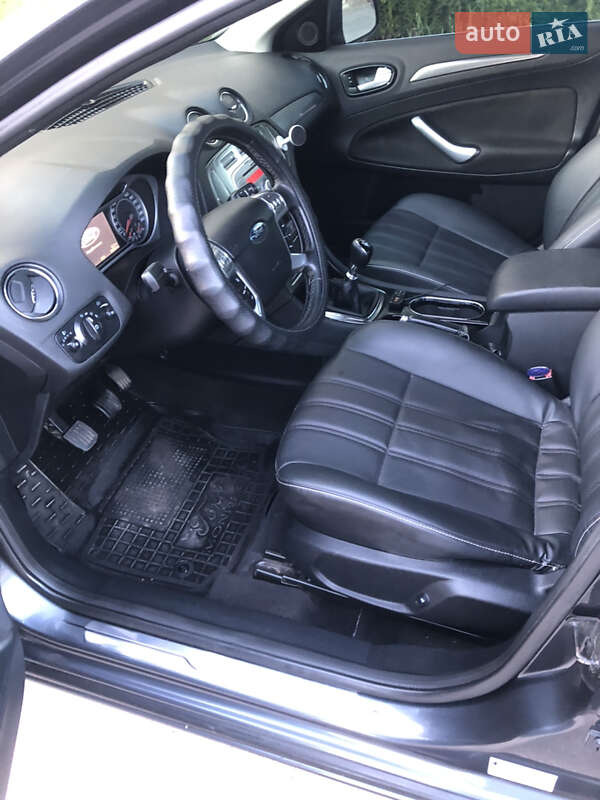 Седан Ford Mondeo 2007 в Днепре