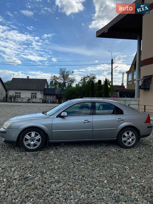 Ford Mondeo 2004