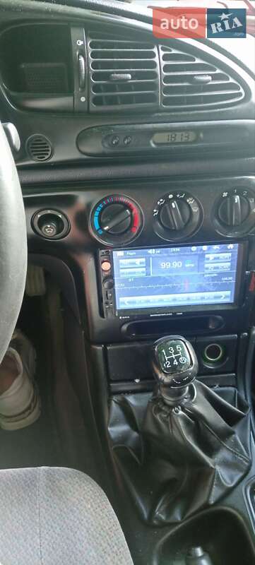 Седан Ford Mondeo 1996 в Жидачове