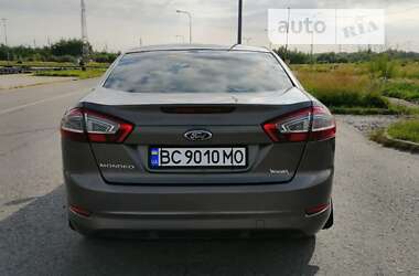 Седан Ford Mondeo 2011 в Львове