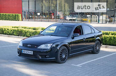 Ліфтбек Ford Mondeo 2004 в Вінниці