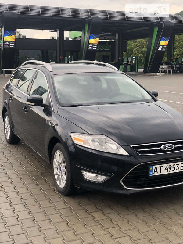 Универсал Ford Mondeo 2011 в Надворной