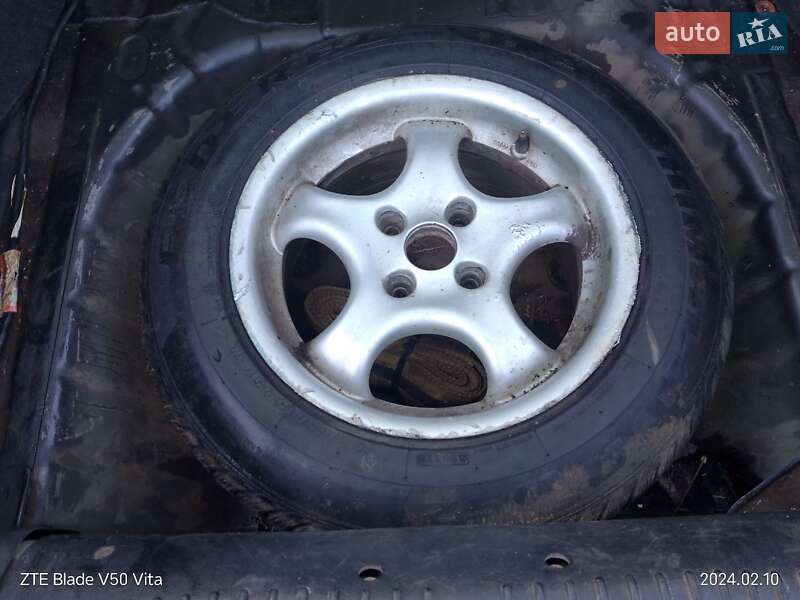 Ліфтбек Ford Mondeo 1998 в Харкові