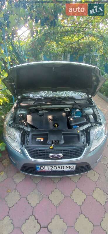 Седан Ford Mondeo 2007 в Овидиополе