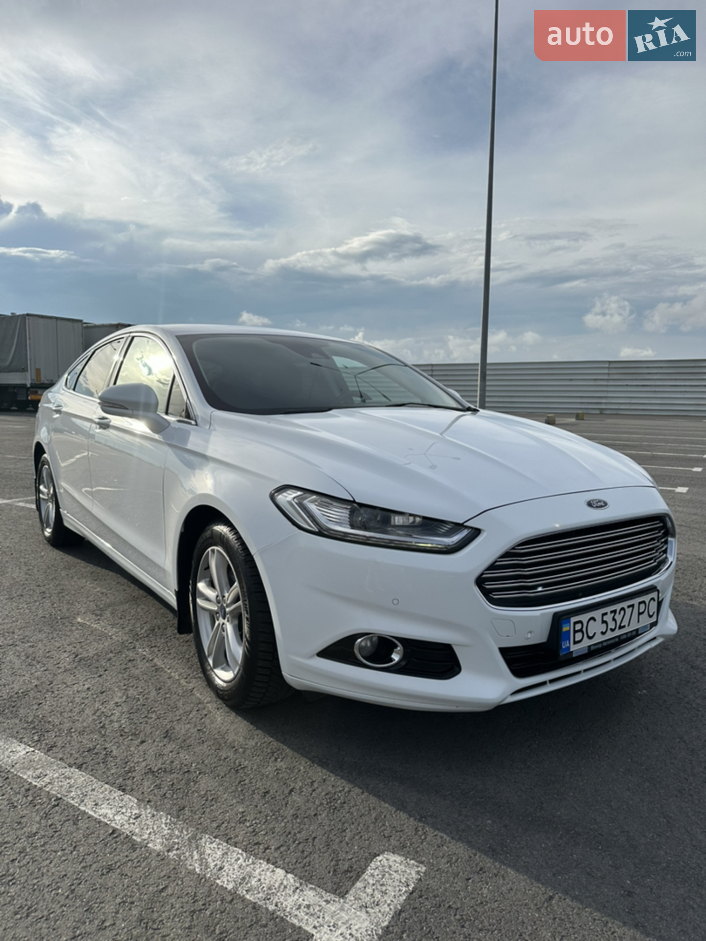 2015 Ford Mondeo - фото 1