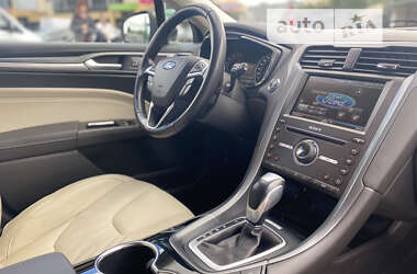 Універсал Ford Mondeo 2015 в Рівному