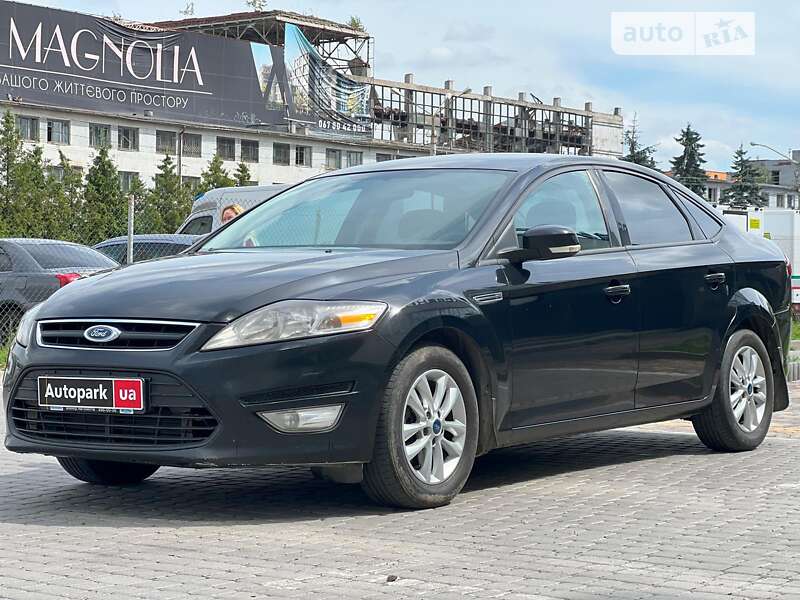 Седан Ford Mondeo 2011 в Львове