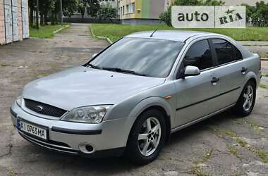 Лифтбек Ford Mondeo 2001 в Киеве