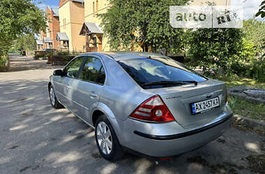 Седан Ford Mondeo 2005 в Киеве