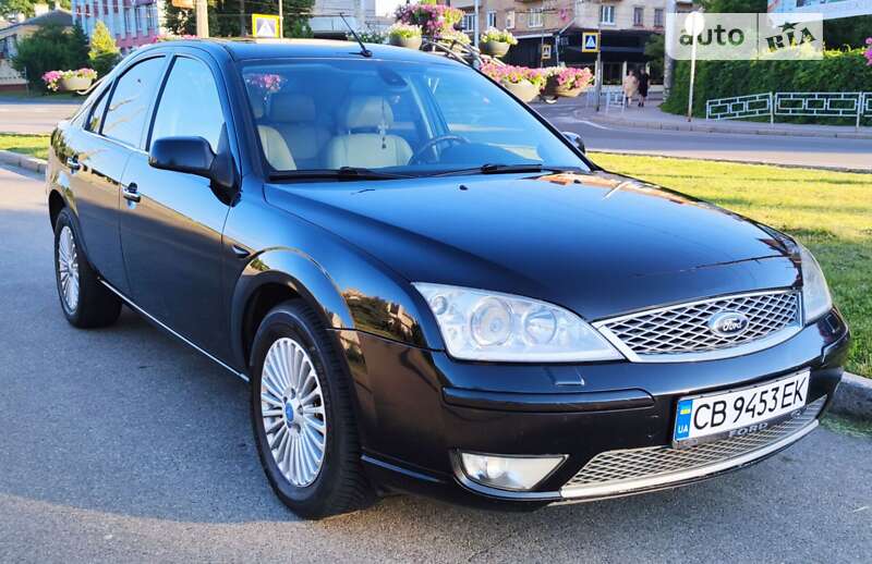 Лифтбек Ford Mondeo 2006 в Чернигове
