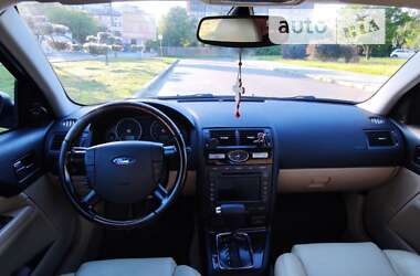 Ліфтбек Ford Mondeo 2006 в Чернігові