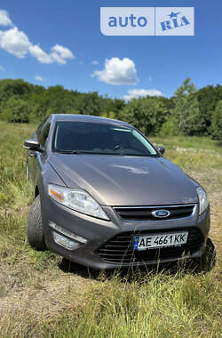 Ліфтбек Ford Mondeo 2013 в Новомосковську