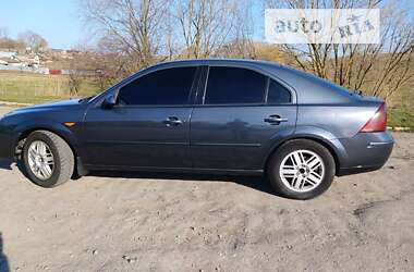 Ліфтбек Ford Mondeo 2003 в Теофіполі