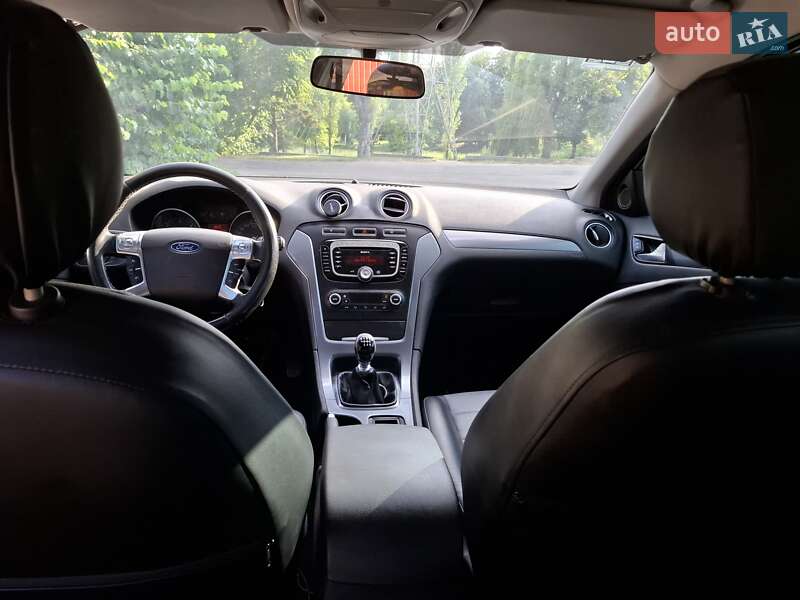 Лифтбек Ford Mondeo 2012 в Киеве