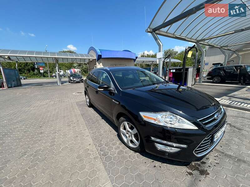Універсал Ford Mondeo 2012 в Луцьку