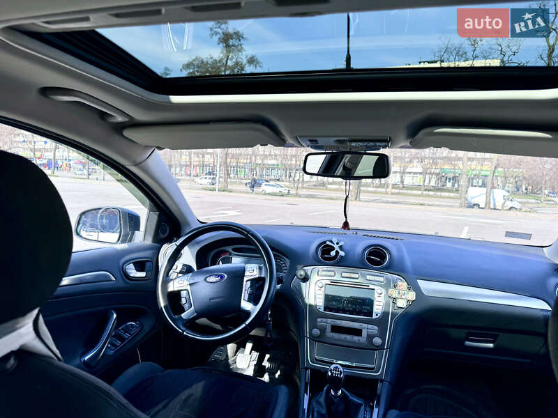 Универсал Ford Mondeo 2010 в Киеве