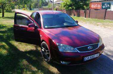 Лифтбек Ford Mondeo 2003 в Золотоноше