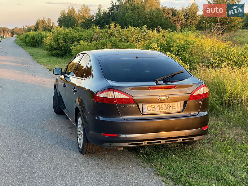 Лифтбек Ford Mondeo 2007 в Киеве