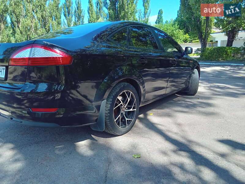 Седан Ford Mondeo 2007 в Коростені