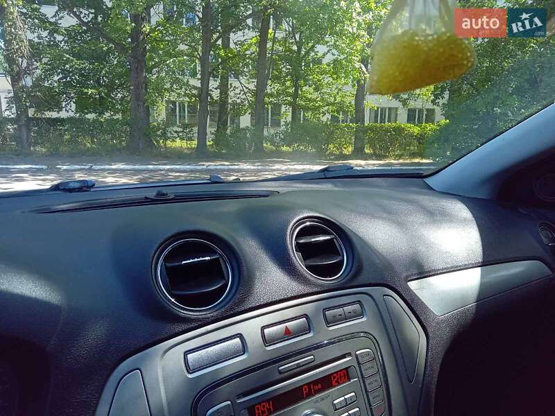 Седан Ford Mondeo 2007 в Коростені