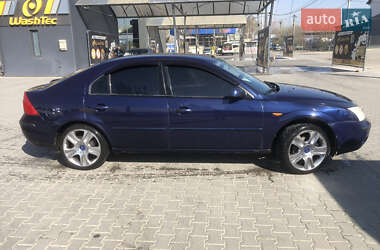 Лифтбек Ford Mondeo 2001 в Черновцах