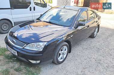 Лифтбек Ford Mondeo 2006 в 