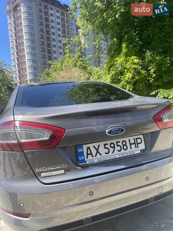 Седан Ford Mondeo 2012 в Одессе