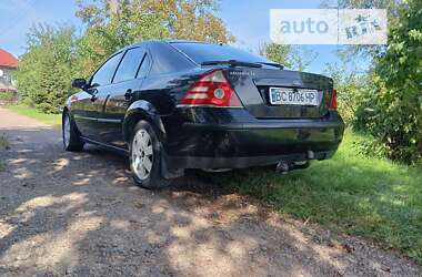 Ліфтбек Ford Mondeo 2004 в Городку