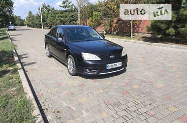 Седан Ford Mondeo 2004 в Измаиле