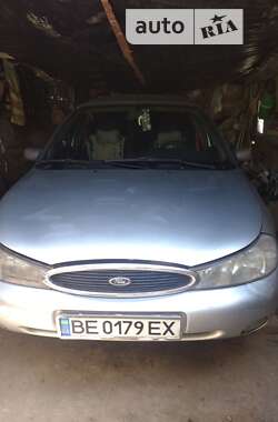 Універсал Ford Mondeo 1998 в Миколаєві