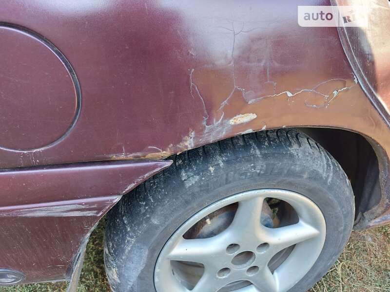 Ліфтбек Ford Mondeo 1995 в Гайсину