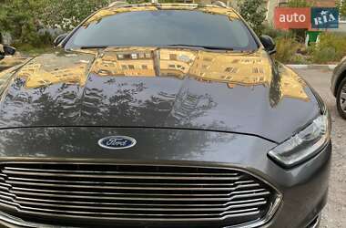 Універсал Ford Mondeo 2015 в  фото 21 Універсал Ford Mondeo 2015 в